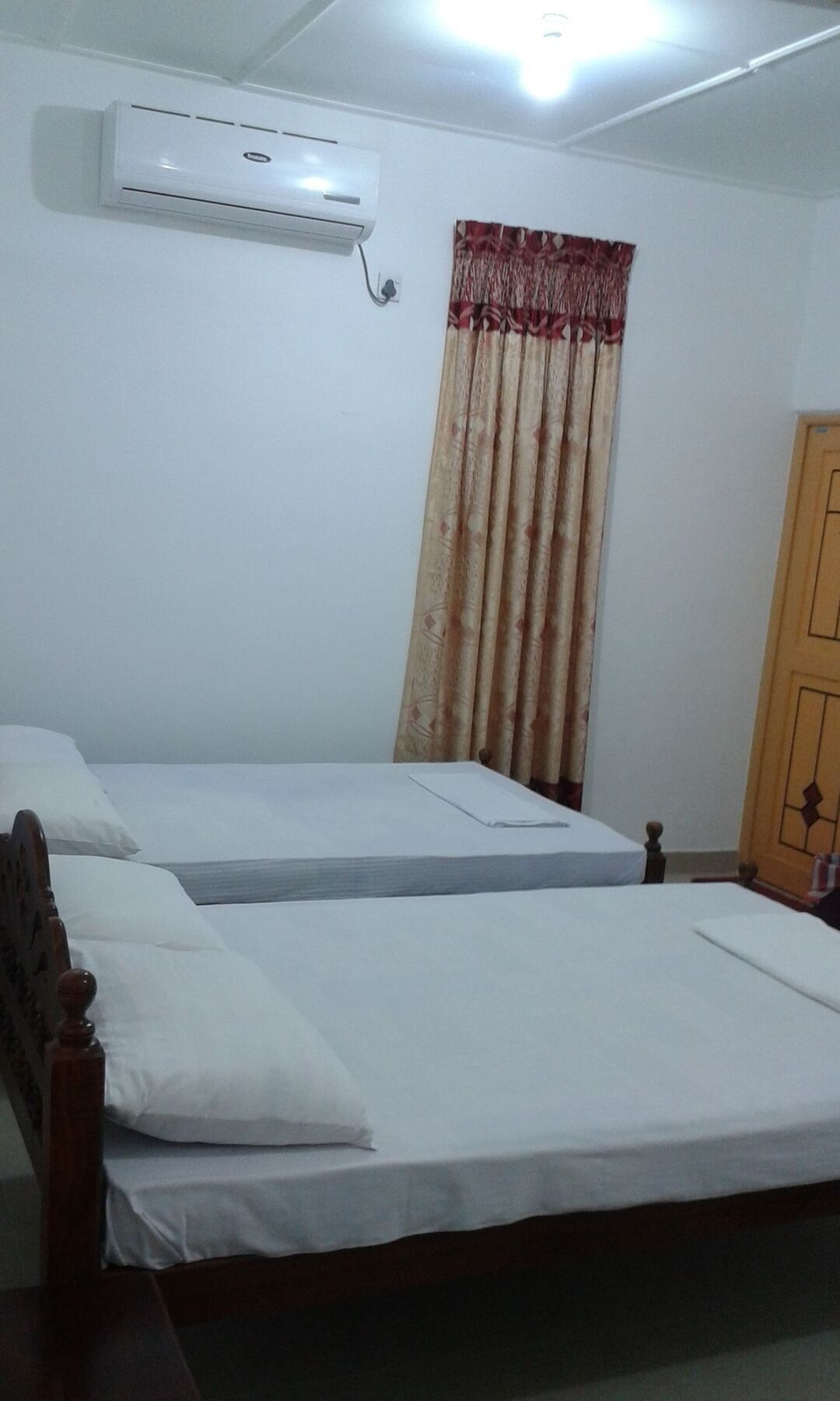 Sea Zone Hotel Nilaveli Exterior photo